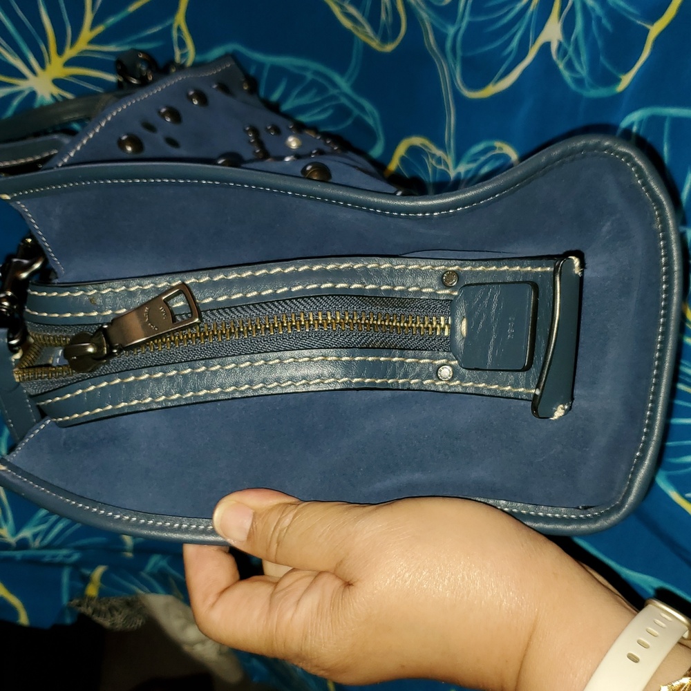 Coach Rogue Western Rivets - Picture 3 of 10